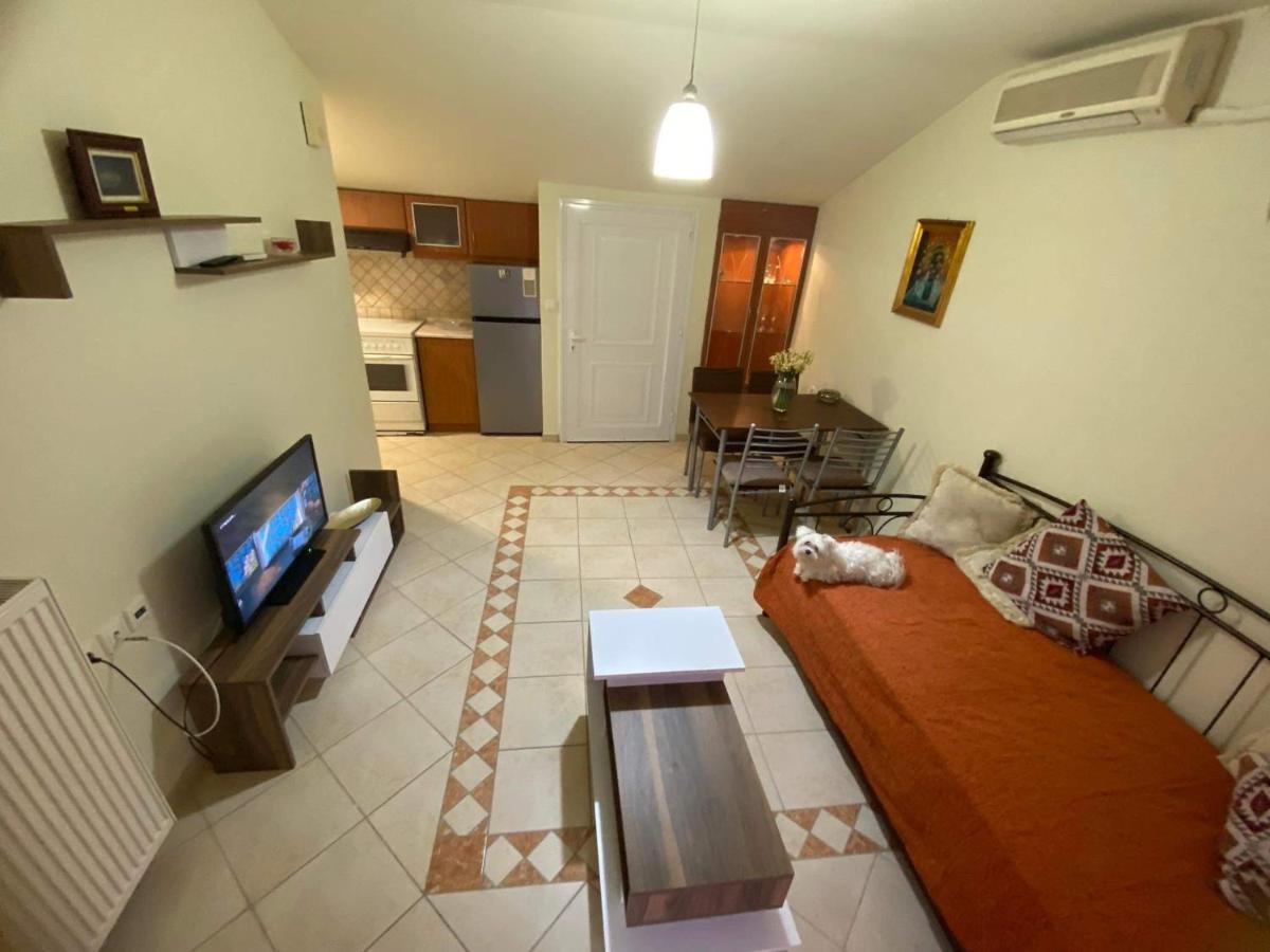 Ferienwohnung La Soffitta Di Bampina Perivólion Exterior foto