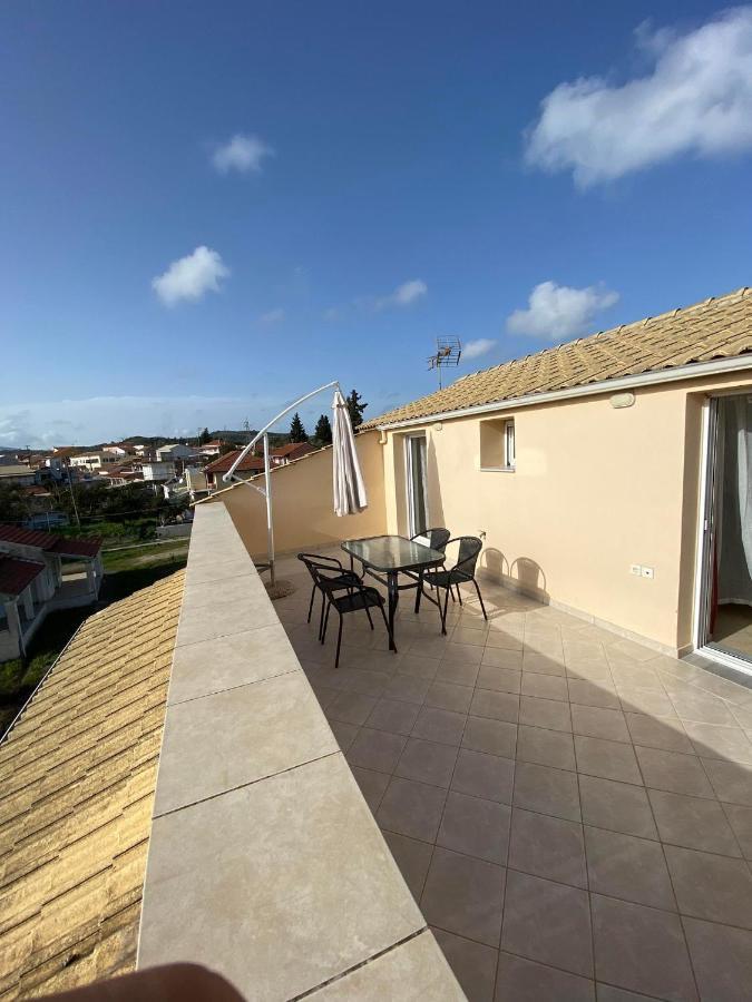 Ferienwohnung La Soffitta Di Bampina Perivólion Exterior foto