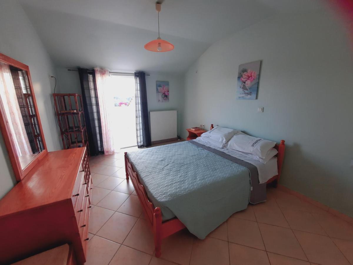 Ferienwohnung La Soffitta Di Bampina Perivólion Exterior foto