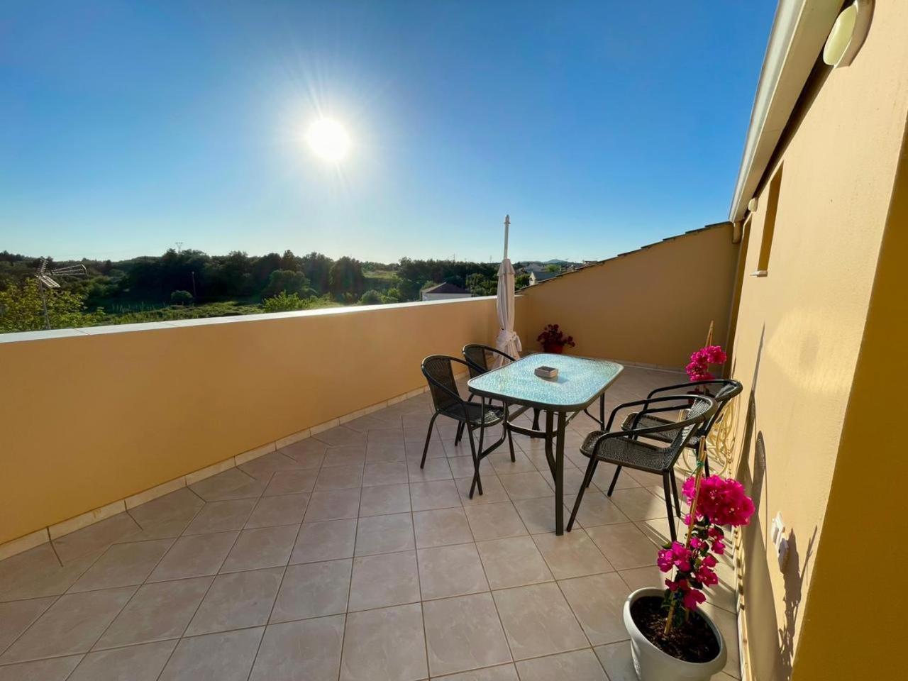 Ferienwohnung La Soffitta Di Bampina Perivólion Exterior foto
