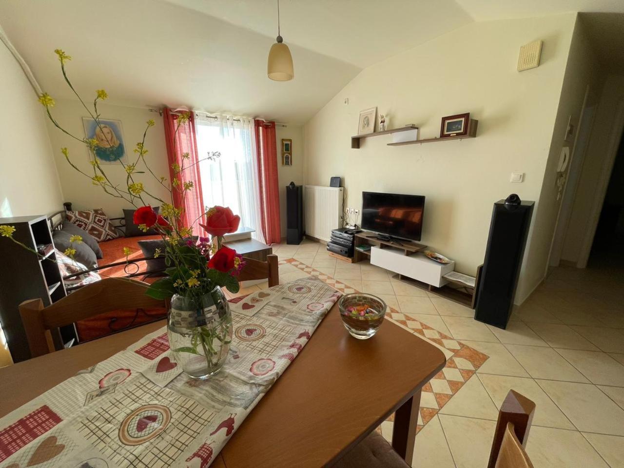 Ferienwohnung La Soffitta Di Bampina Perivólion Exterior foto