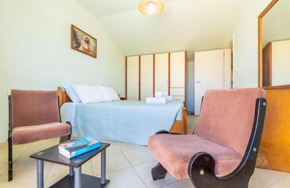 Ferienwohnung La Soffitta Di Bampina Perivólion Exterior foto